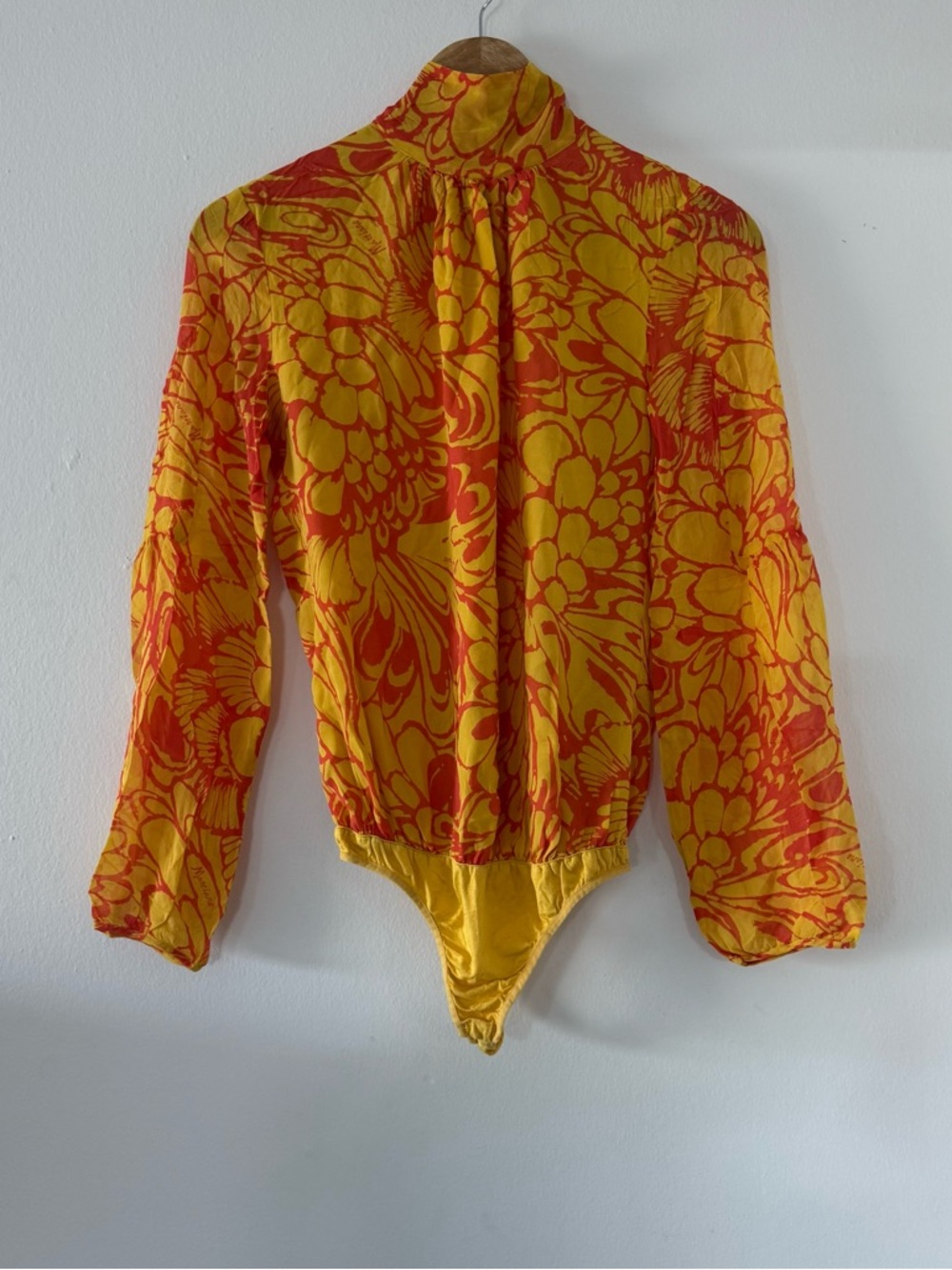 Marciano Silk Open Back Floral Tie Neck Long Sleeve Bodysuit Women's Size S/P